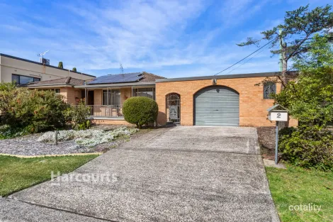 Property photo of 2 Newton Crescent Oak Flats NSW 2529