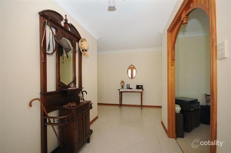 Property photo of 10 Trafalgar Street Middle Ridge QLD 4350