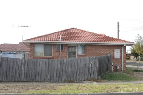 2/6 Swindon Rd, St Albans, VIC 3021