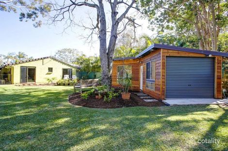 Property photo of 17 Beacon Crescent Emerald Beach NSW 2456