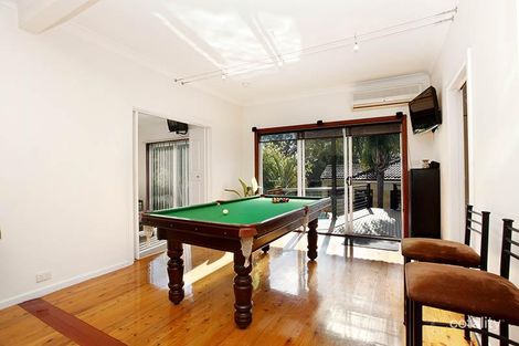 Property photo of 33 Ian Crescent Chester Hill NSW 2162