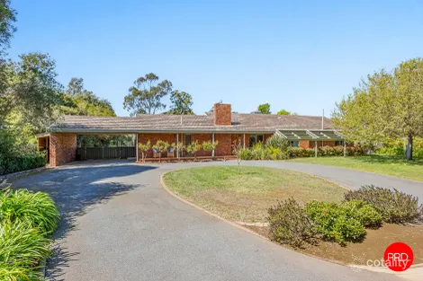 Property photo of 15 Dean Drive Kialla VIC 3631