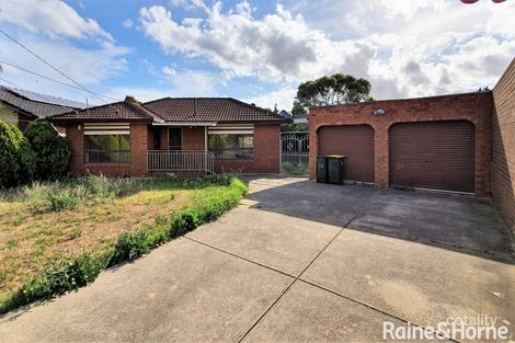 Property photo of 17 Maynard Place Kings Park VIC 3021