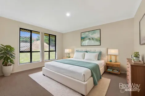 Property photo of 8 Dior Place Wulkuraka QLD 4305