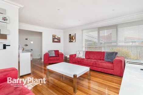 Property photo of 7 Kuringgai Crescent Noble Park VIC 3174