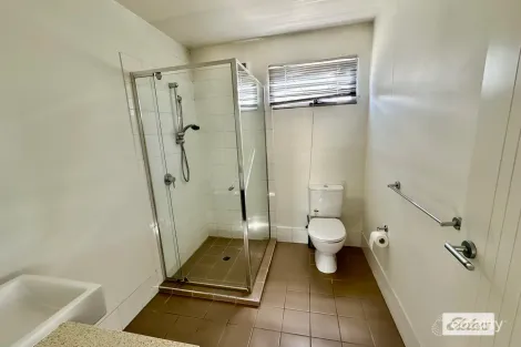 Property photo of 7 Lilly Close Emerald QLD 4720