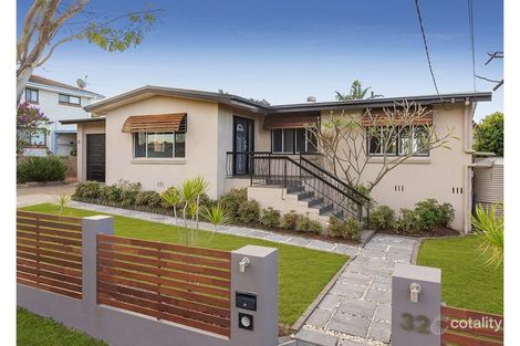 Property photo of 32 Trood Street Macgregor QLD 4109