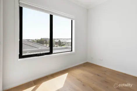 Property photo of 21 Darling Street Donnybrook VIC 3064