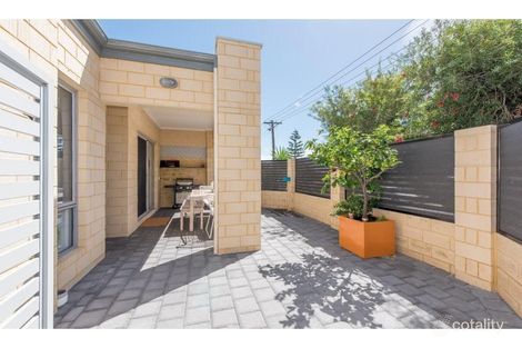Property photo of 22A Selhurst Way Balga WA 6061