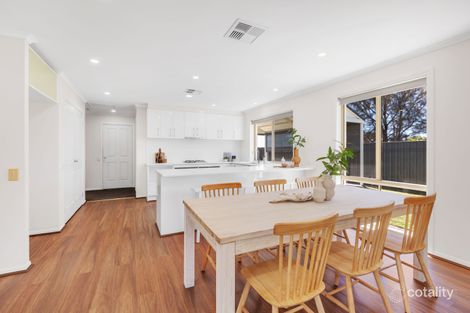 Property photo of 1 Westbury Court Woodcroft SA 5162