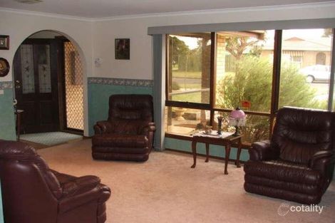 Property photo of 20 Topaz Avenue Wyndham Vale VIC 3024