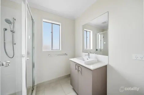 Property photo of 36 Cloudburst Avenue Wyndham Vale VIC 3024