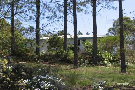 5 Andrews Rd, Crows Nest, QLD 4355