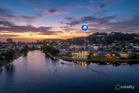 19 Kingfisher Cres, Burleigh Waters, QLD 4220