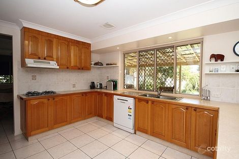 Property photo of 30 Holborn Crescent Carindale QLD 4152