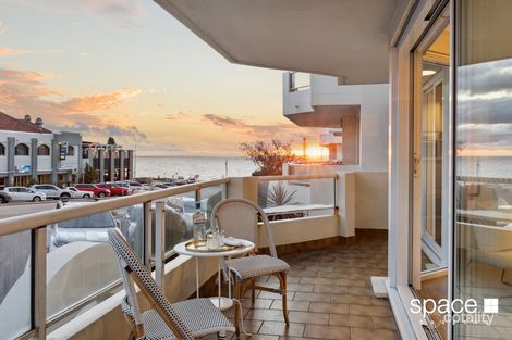 6/6 Eric St, Cottesloe, WA 6011