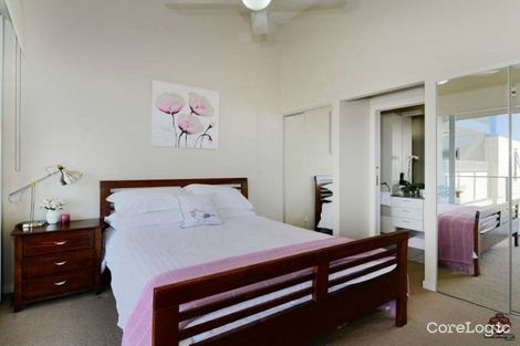 Property photo of 10/18 Riverbend Place Bulimba QLD 4171