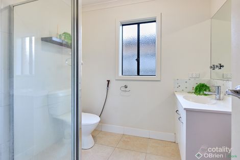 Property photo of 9 Park View Road Drouin VIC 3818