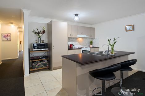 Property photo of 9 Park View Road Drouin VIC 3818