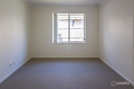 Property photo of 70 McLachlan Circuit Willow Vale QLD 4209