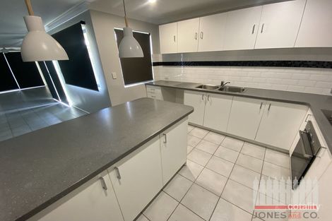 4 Carlo Pass, Ellenbrook, WA 6069