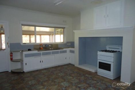 Property photo of 10 Prouses Road North Bendigo VIC 3550