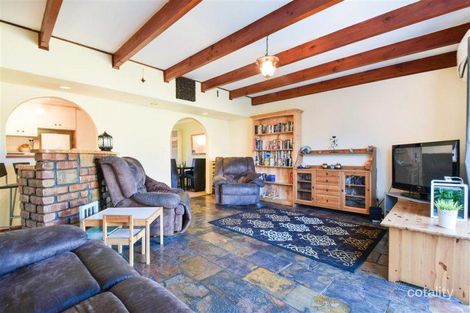 Property photo of 21 Chifley Crescent Trott Park SA 5158