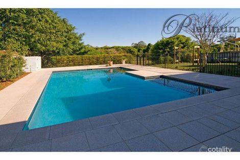 Property photo of 6 Turnberry Place Carindale QLD 4152