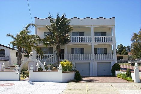 240 Healy Rd, Hamilton Hill, WA 6163