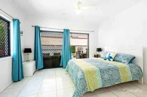 Property photo of 28 Pinehurst Street Currimundi QLD 4551