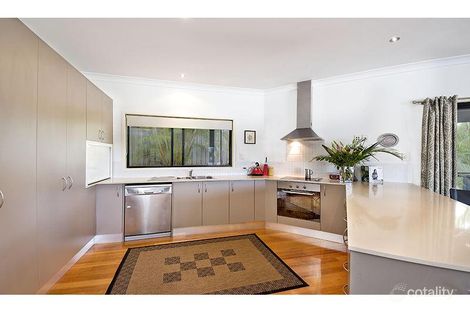Property photo of 2/39 Rajah Road Ocean Shores NSW 2483