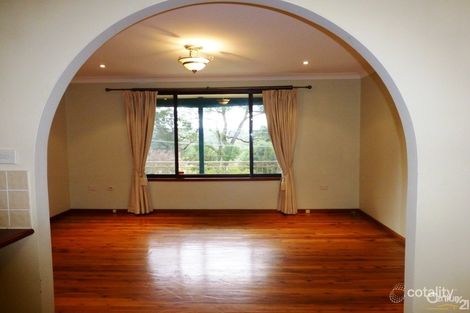 Property photo of 27 Fairways Crescent Springwood NSW 2777