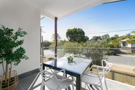 Property photo of 4/51 Steele Street Holland Park QLD 4121