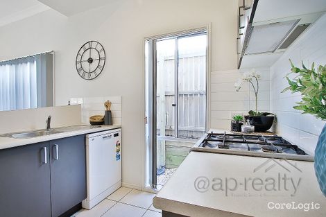 Property photo of 17 Carnarvon Avenue Springfield Lakes QLD 4300