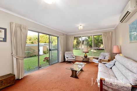Property photo of 44 Silver Ash Avenue Ashwood VIC 3147