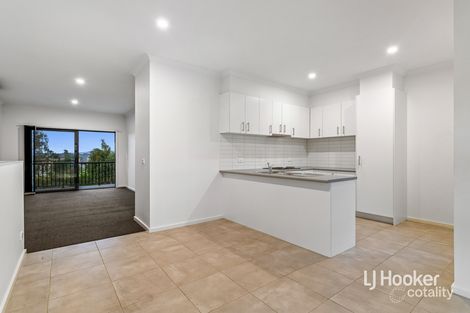 Property photo of 3 Hiddleston Court Cranbourne West VIC 3977