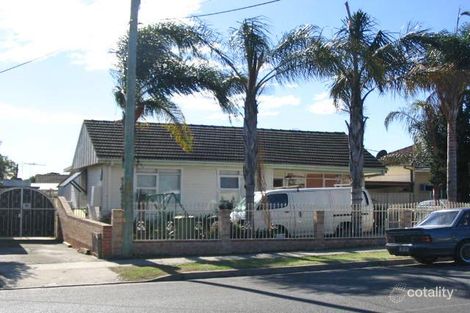 213 St Johns Rd, Canley Heights, NSW 2166