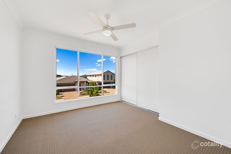 37 Whitsunday St, Newport, QLD 4020