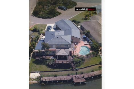 Property photo of 26 Martingale Circuit Clear Island Waters QLD 4226
