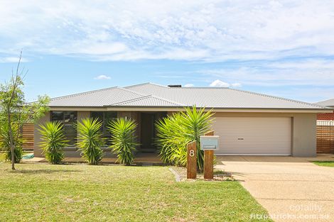 Property photo of 8 Pinnacle Place Estella NSW 2650