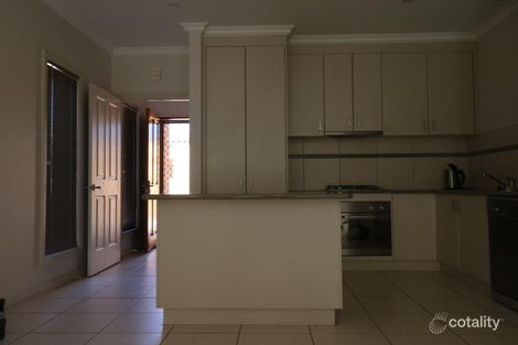 Property photo of 8/6 Friswell Avenue Flora Hill VIC 3550