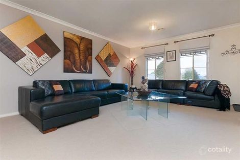 Property photo of 3 Semillon Court Sunbury VIC 3429