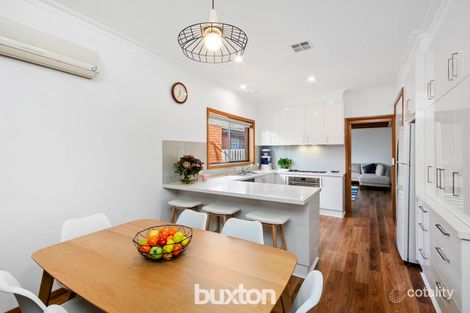 Property photo of 5 Caroline Street Highton VIC 3216