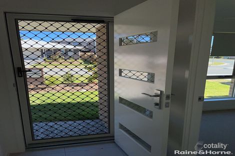Property photo of 20 Rothbury Street Logan Reserve QLD 4133