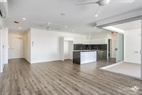 Property photo of 986 Wynnum Road Cannon Hill QLD 4170