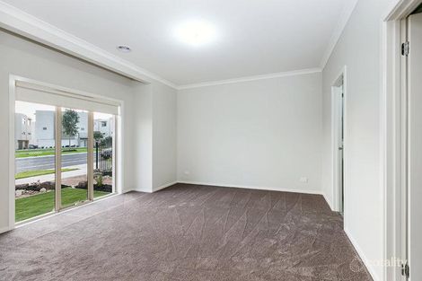 Property photo of 29 Weemala Grove Werribee VIC 3030