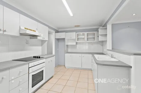 Property photo of 14 Scenic Crescent Albion Park NSW 2527