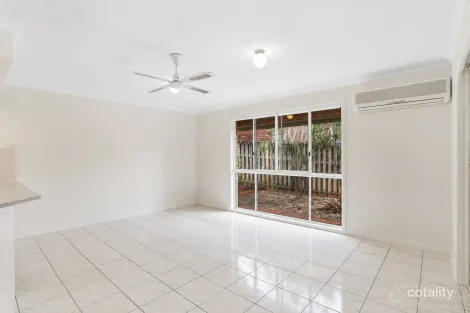 Property photo of 1 Phoenix Street Pacific Pines QLD 4211