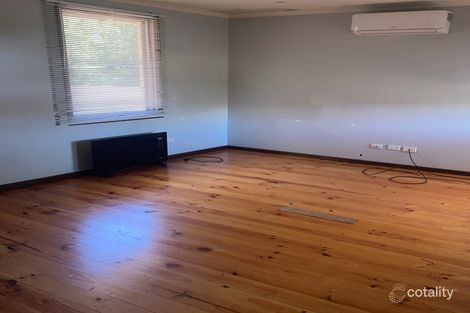 4 Dumas St, Mount Barker, SA 5251