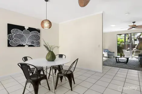 Property photo of 342 Hawthorne Road Hawthorne QLD 4171